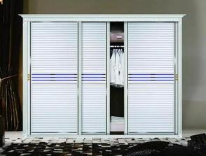 关于贵阳���柜门的三个优点介绍