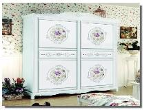 贵州厂家的木质���柜门和玻璃门各有千秋