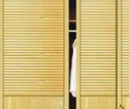 遵义���柜门：(x��)如何在���柜行业保持优�U�?