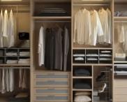 ���柜用什么门好？