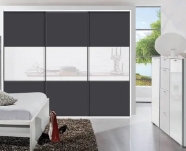 ���门���柜的优势在哪里�Q? /></a>	
					</div>
					<div   id=